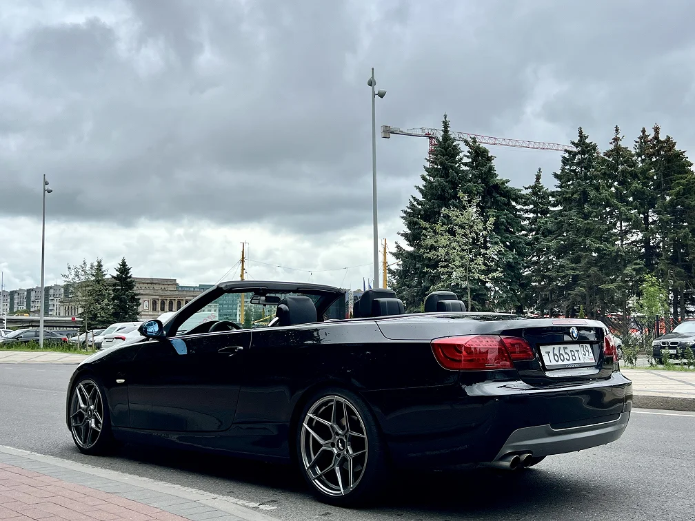 BMW 3 Series E93 Cabrio 5
