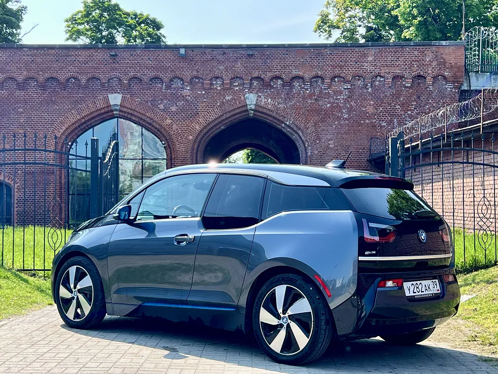 BMW i3 4