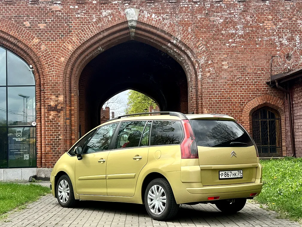 Citroen C4 Picasso 5