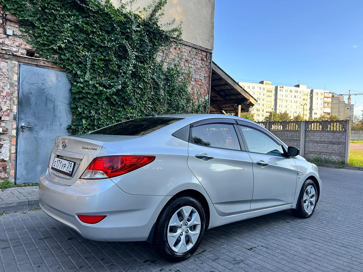 Hyundai Solaris 4