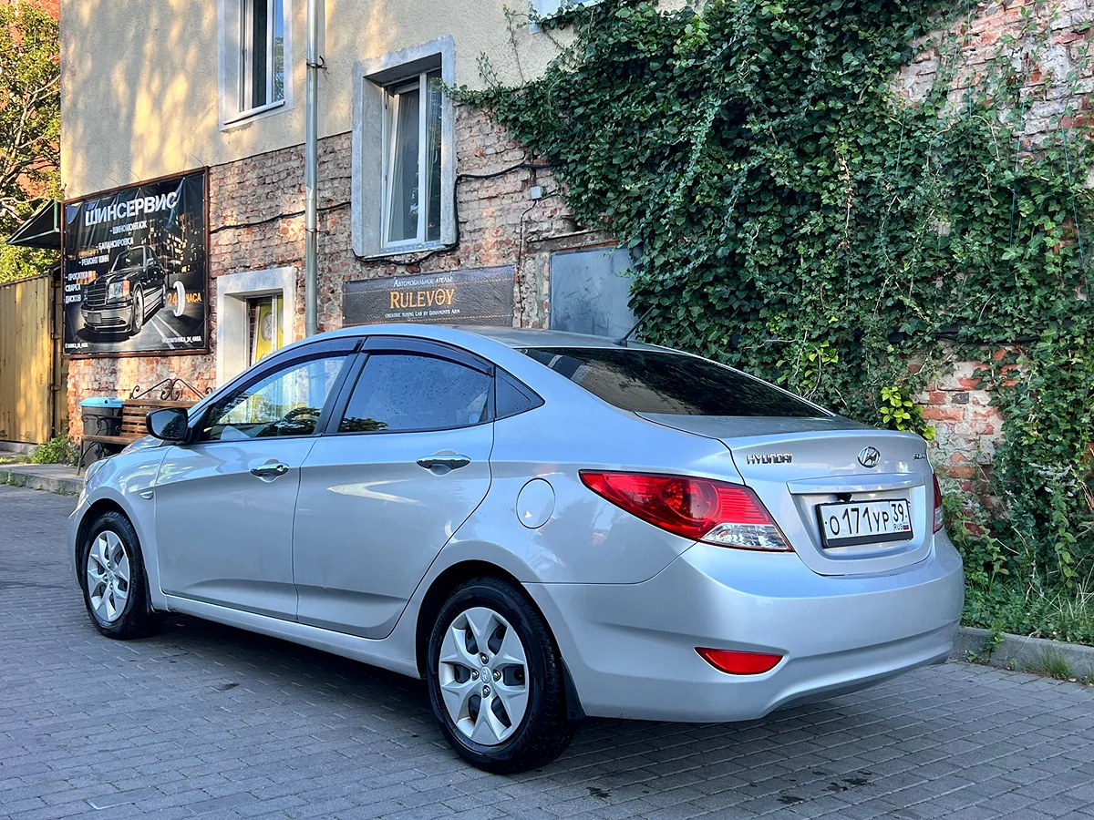 Hyundai Solaris 5