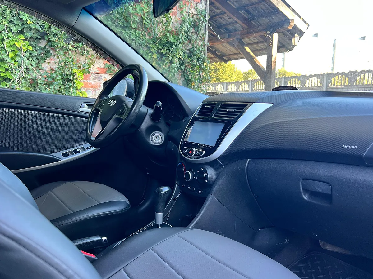 Hyundai Solaris 6